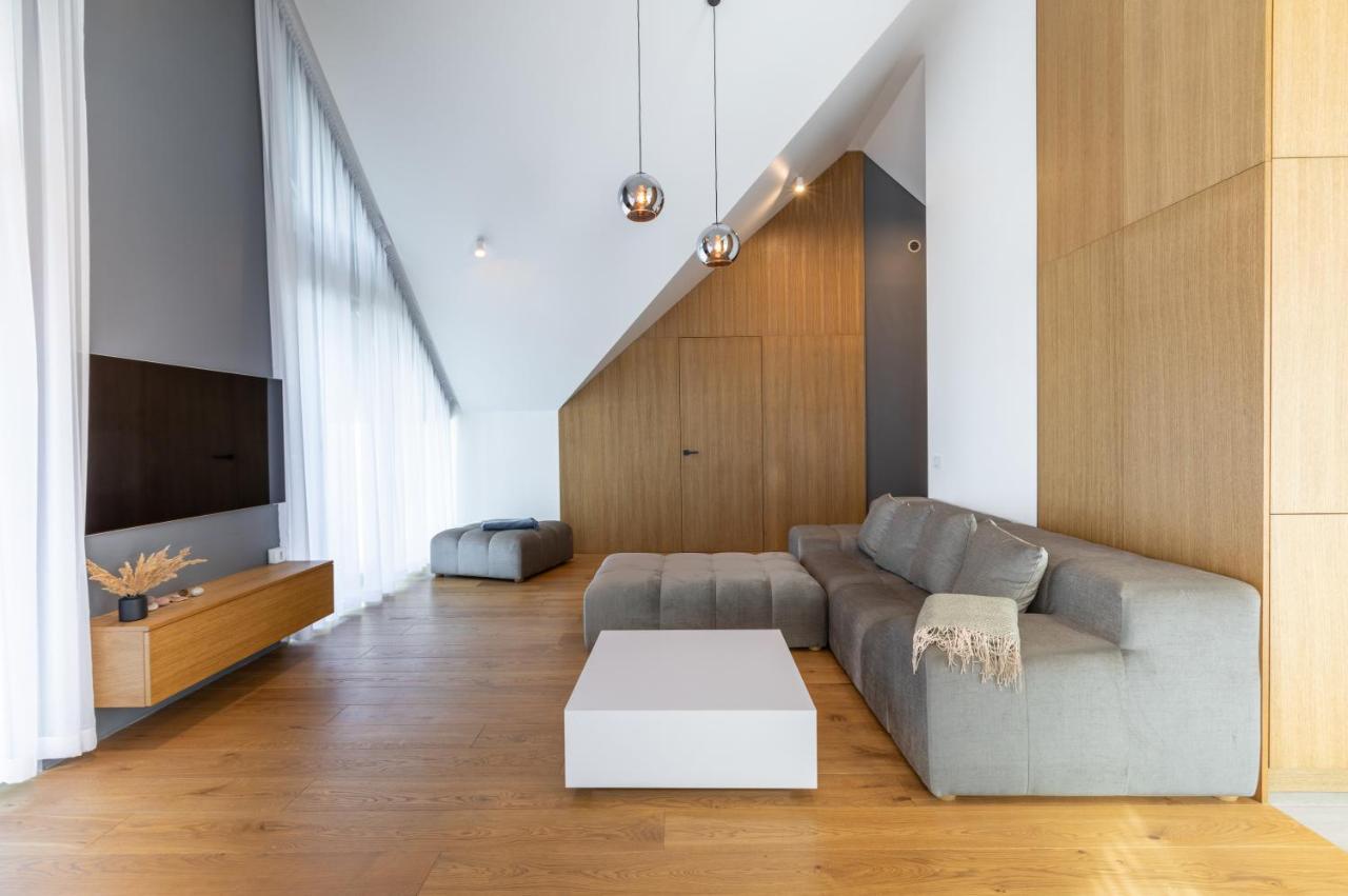 Holidayplus Multiple Apartments, By Cohost Palanga Exterior photo