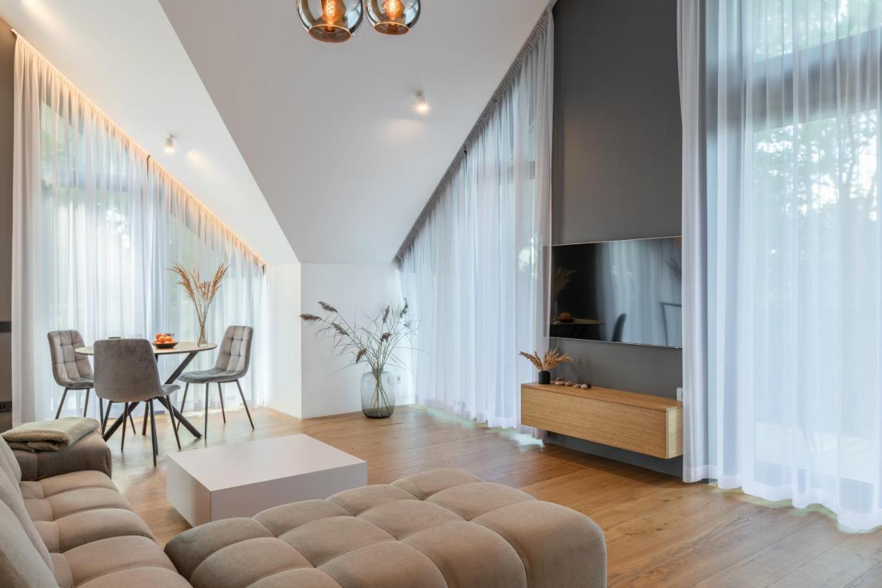 Holidayplus Multiple Apartments, By Cohost Palanga Exterior photo